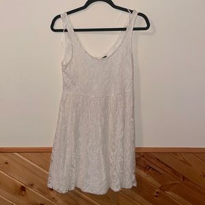 G21 Lace dress